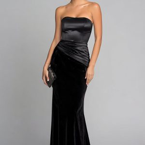 Strapless Ruched Sheath Black Tie Dress